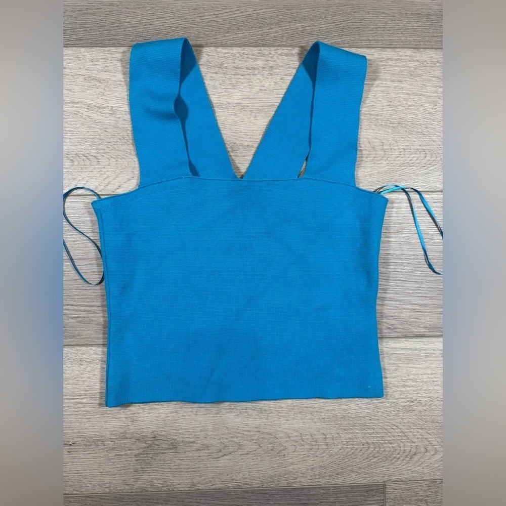 Revolve women’s 525 America Vibrant Blue Tank Top small